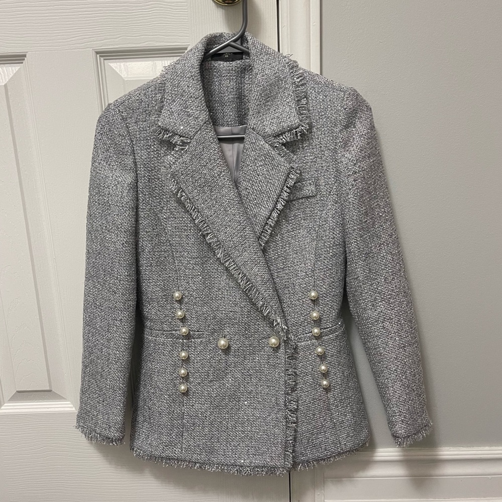 Pearl and sparkly tweed blazer